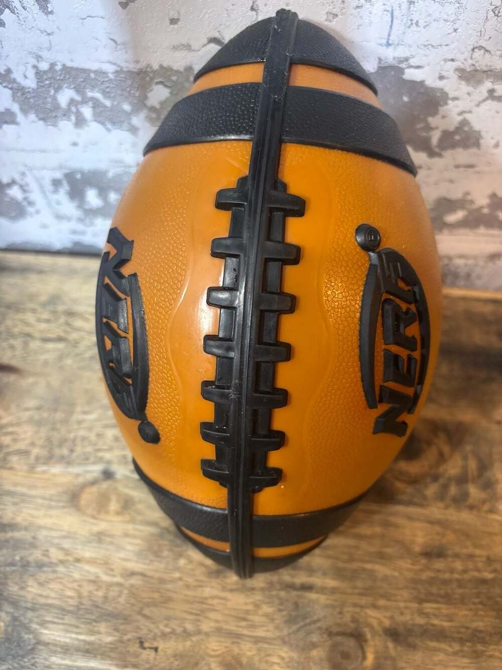 ‘05 NERF Football All Weather Blitz Hasbro Rubber Grip 9" Orange Brown Foam